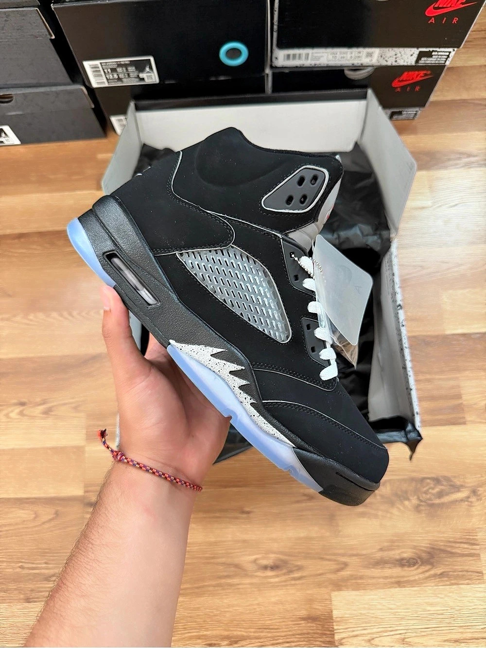 Nike Air Jordan 5 "Black Metallic" Men' Sneakers Size 9.5